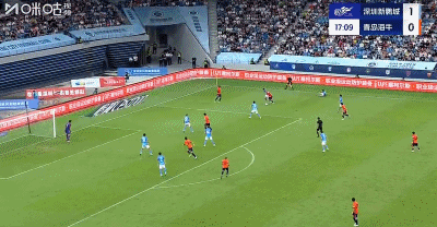 韦斯利右后卫助攻数据的简单介绍