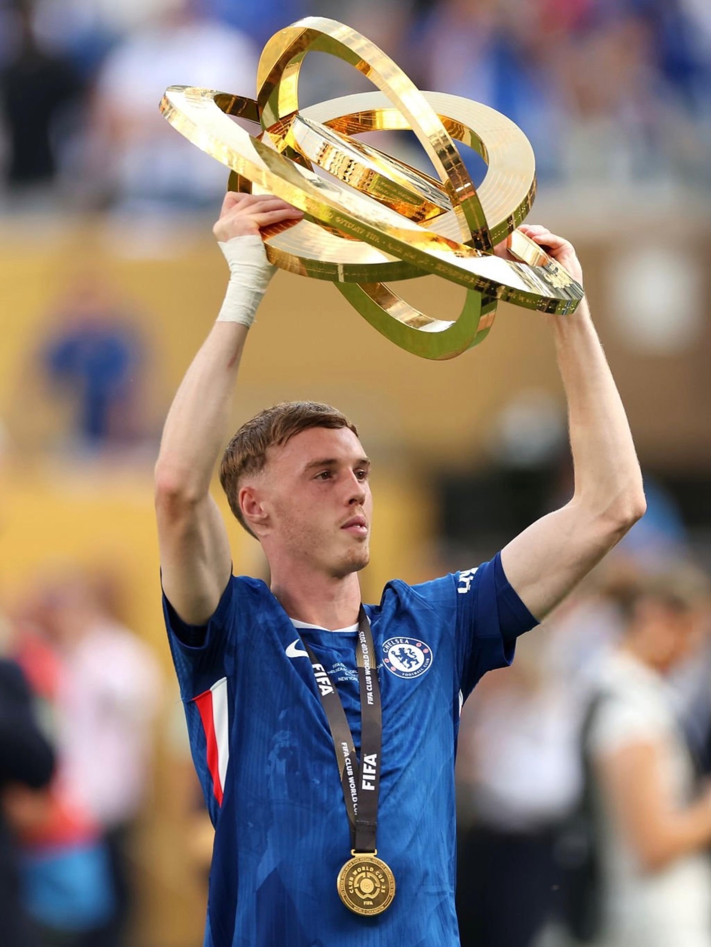 竞彩足球-切尔西3-0击败巴黎(切尔西30击败巴黎微博)