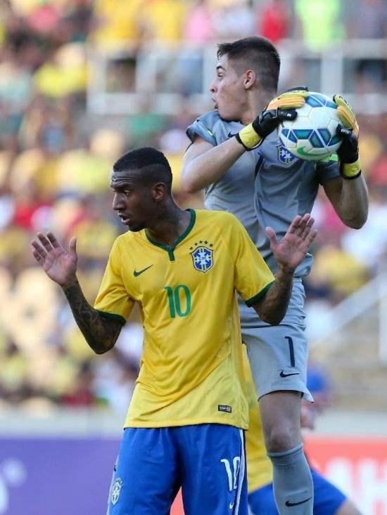 意甲巴西帮对比(巴西和意大利足球谁厉害)