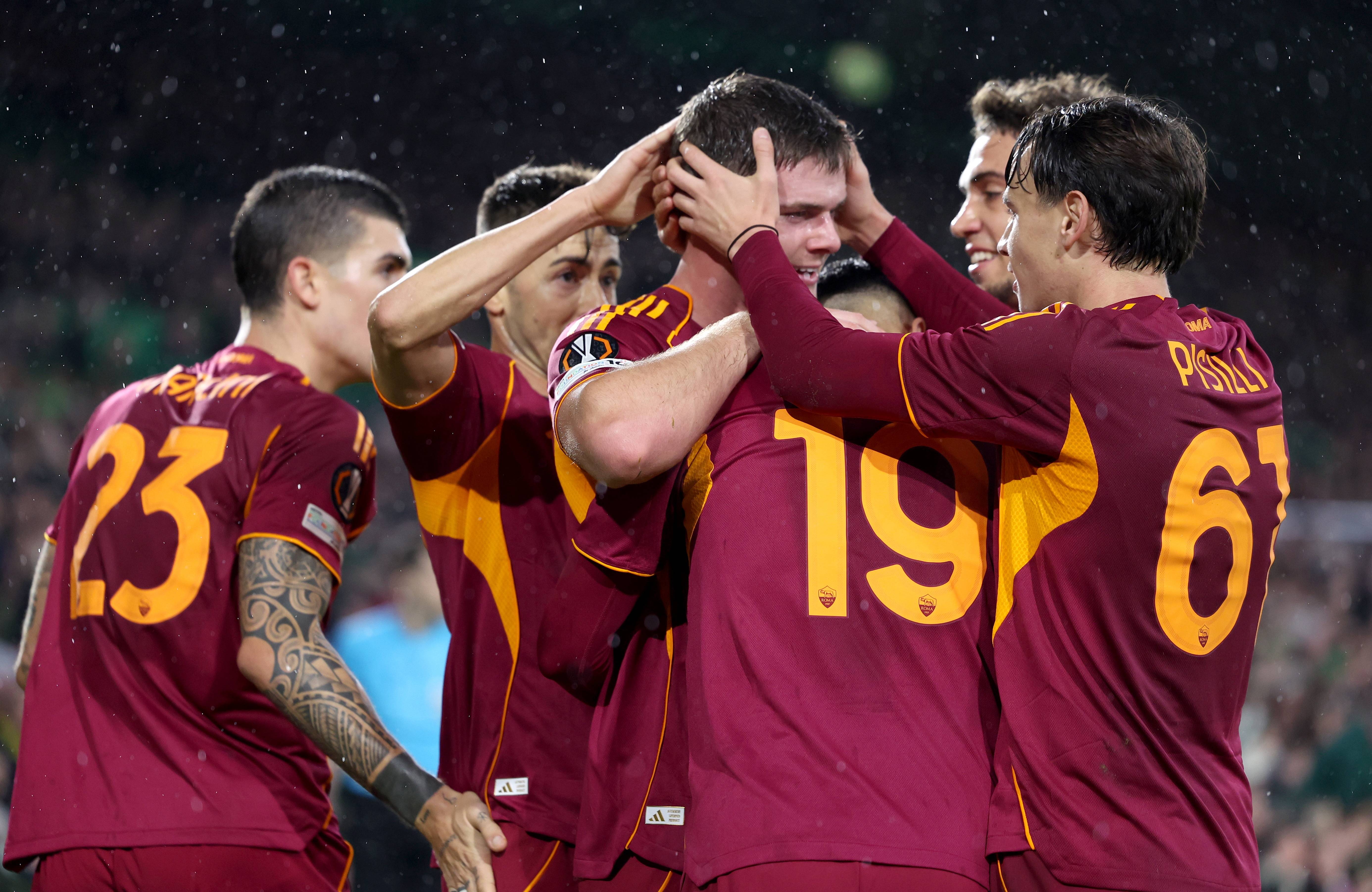 关于弗格森罗马热身赛进球的信息