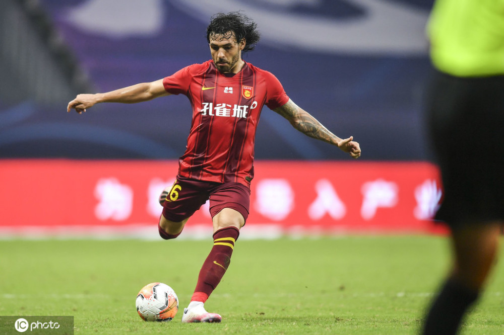 竞猜-拉博德头球(德博拉·拉芬)