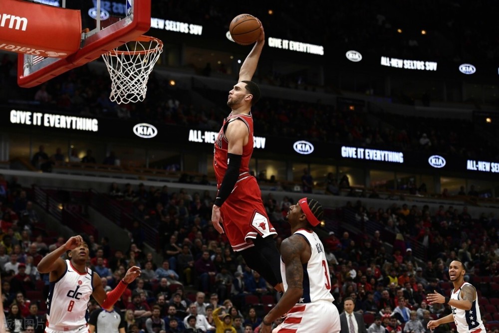 竞彩足球-扎克·拉文扣篮集锦(扎克拉文拿了几次扣篮冠军)